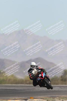 media/Oct-26-2025-Race Pace (Sun) [[c1447ca738]]/Non Verified (1st 20 Minutes of every Hour)/4-Turn 14 (1110am)/